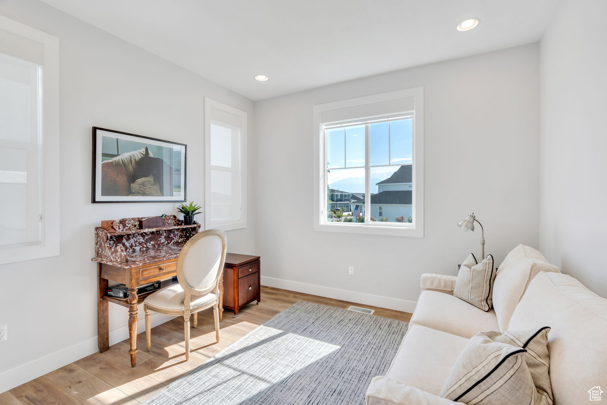 2397 S SERENE WAY