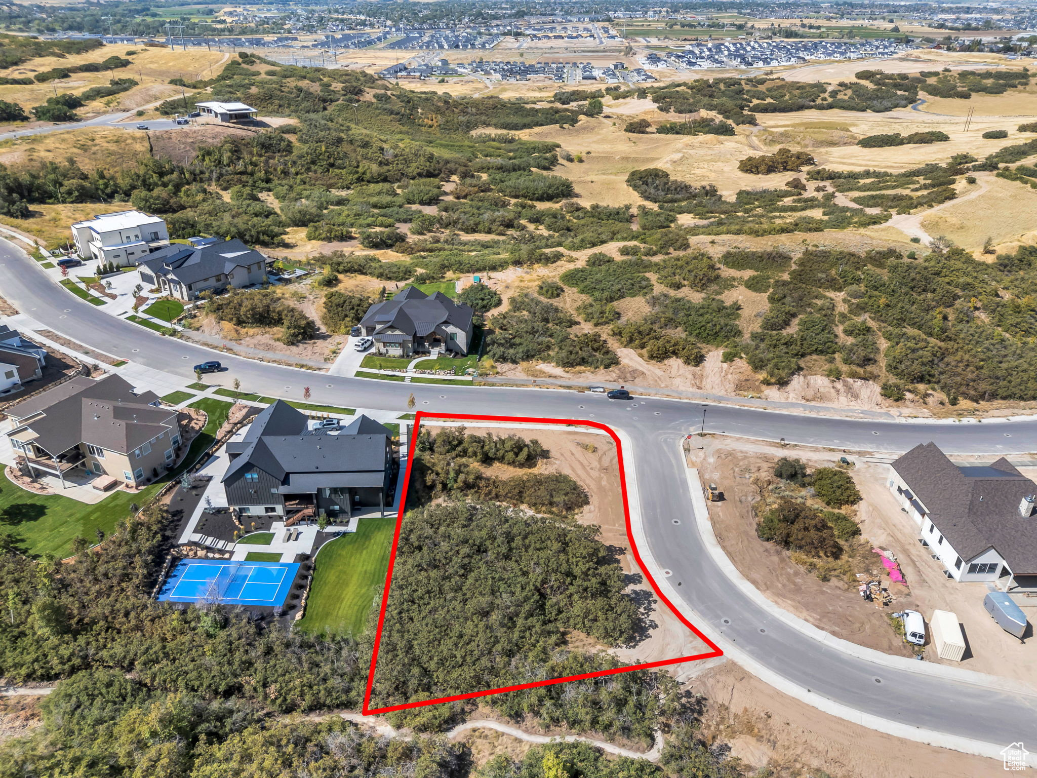 3787 S MAPLETON ESTATES DR