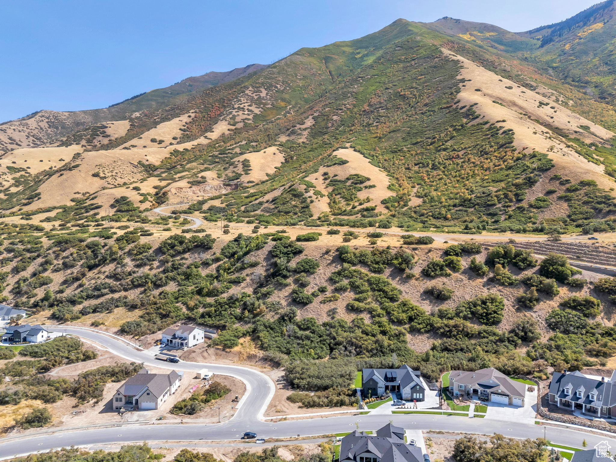 3787 S MAPLETON ESTATES DR