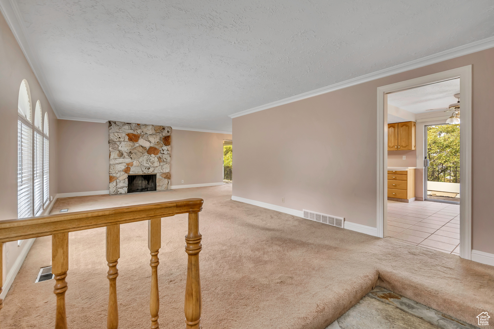 2506 GREEN OAKS DR