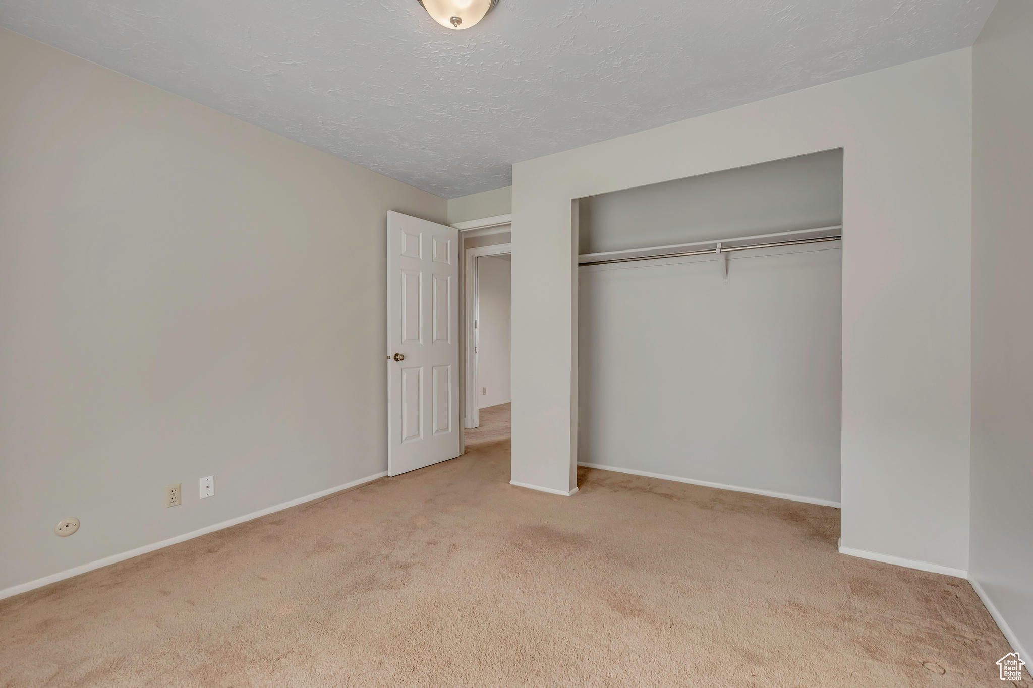 2506 GREEN OAKS DR