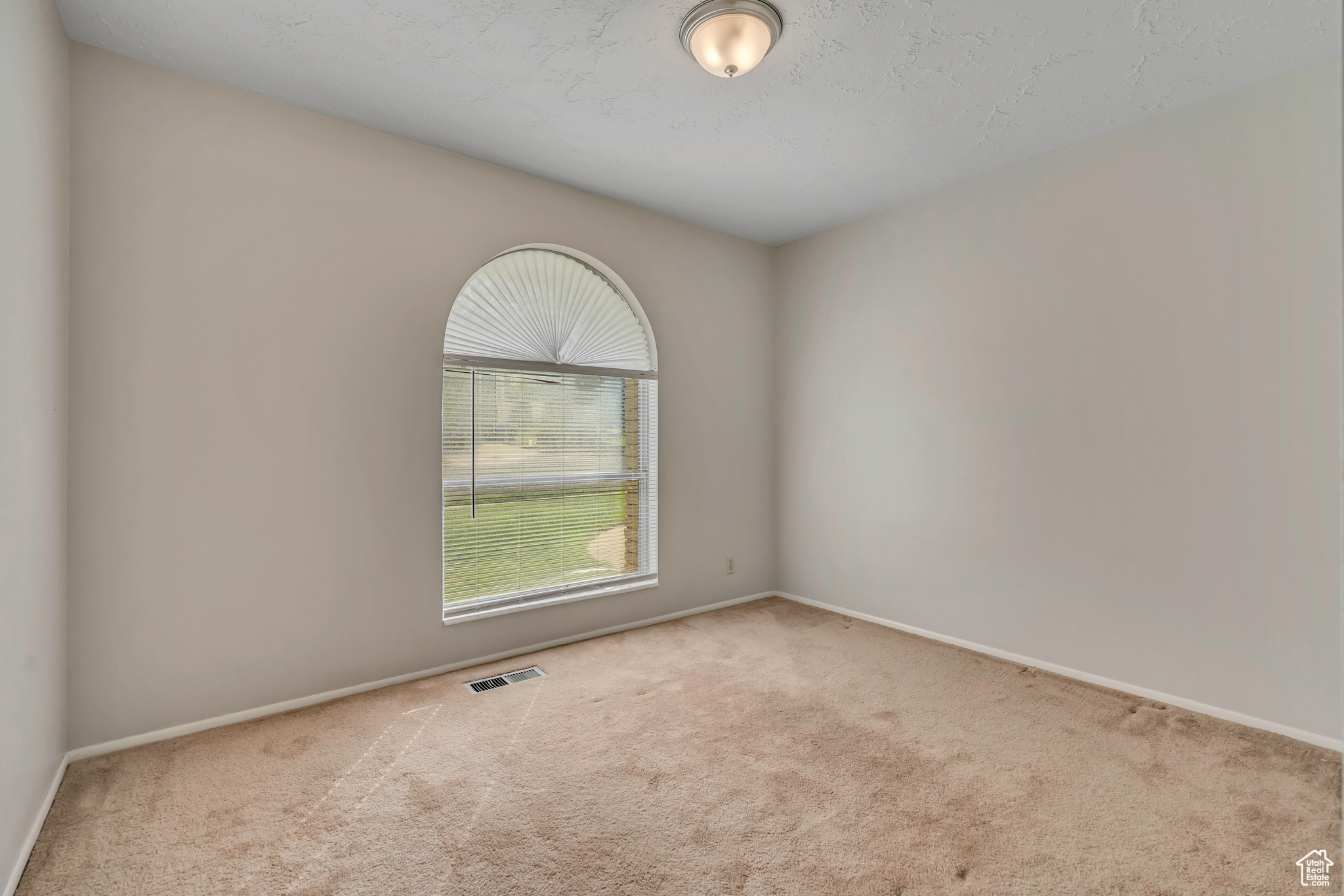 2506 GREEN OAKS DR