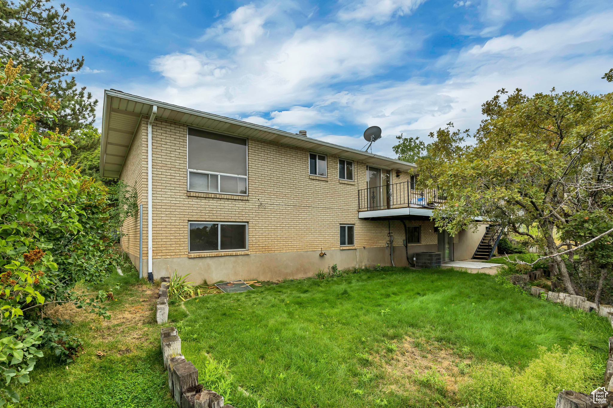 2506 GREEN OAKS DR