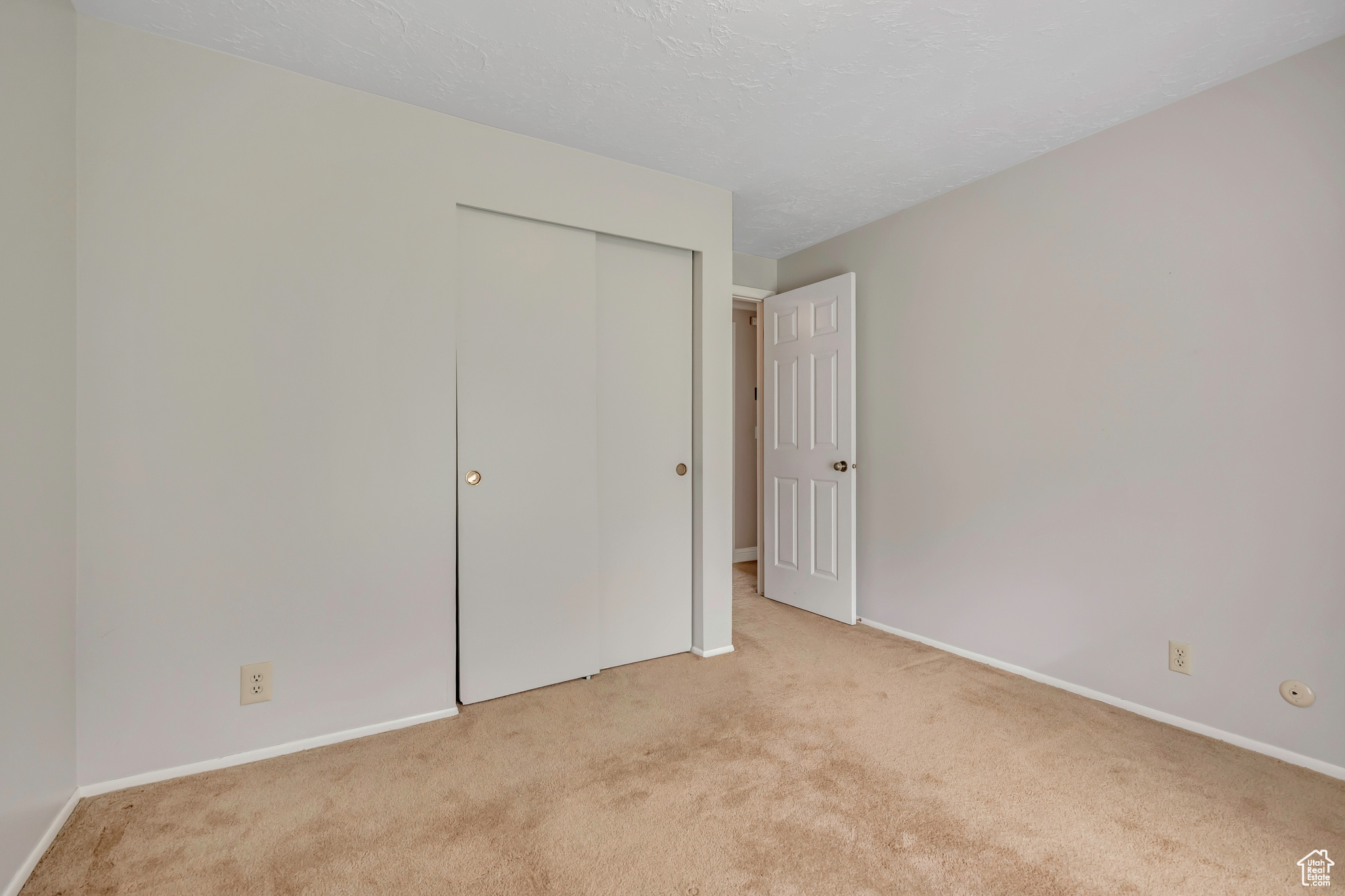 2506 GREEN OAKS DR