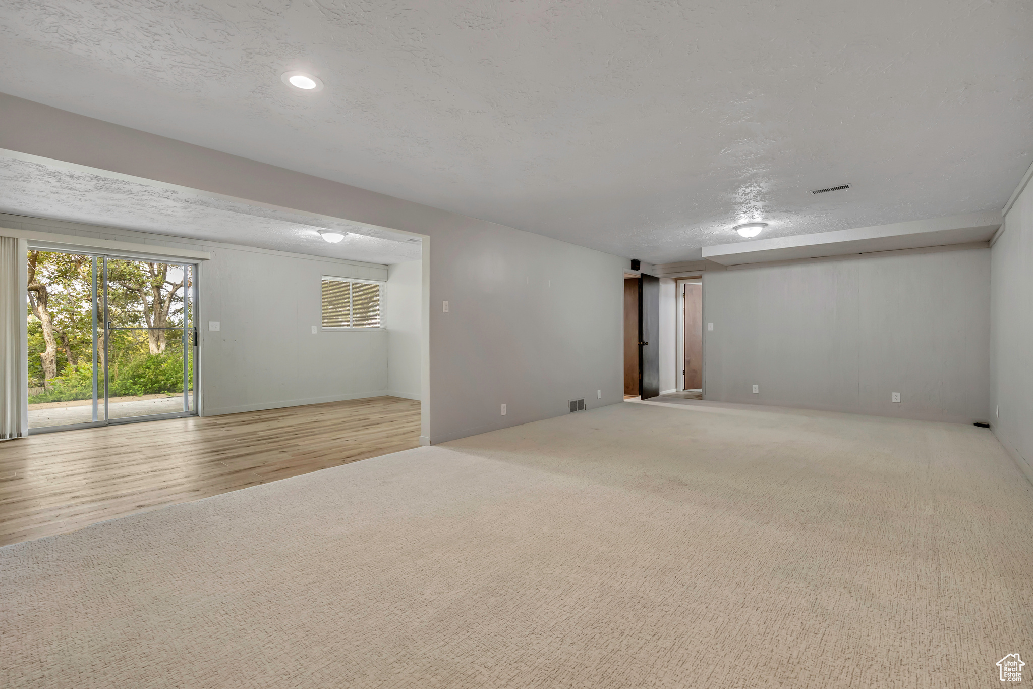 2506 GREEN OAKS DR