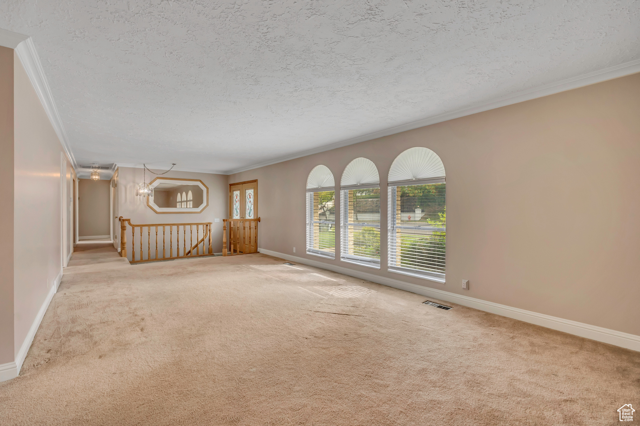 2506 GREEN OAKS DR