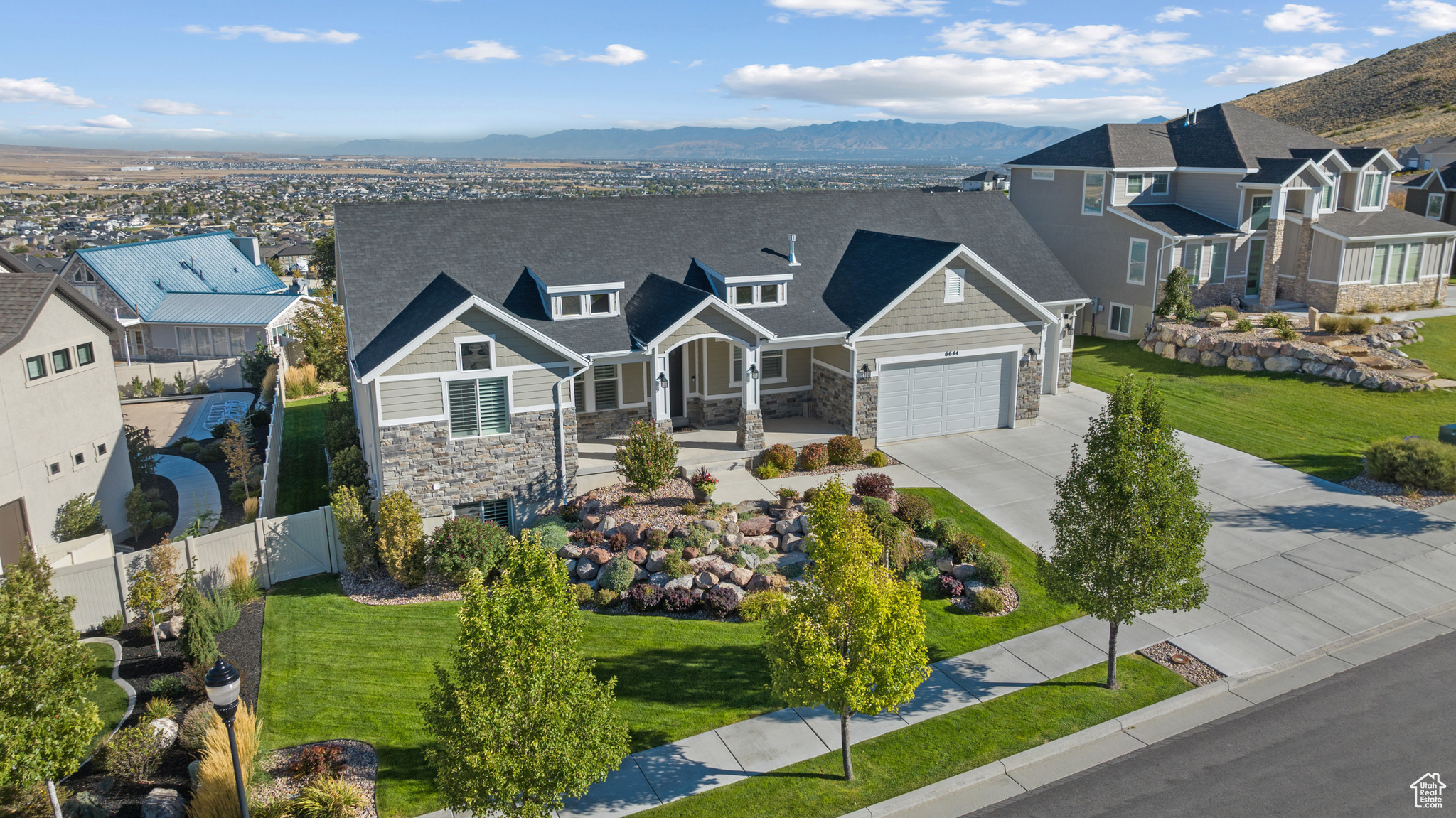 6644 W SKY BIRD CIR