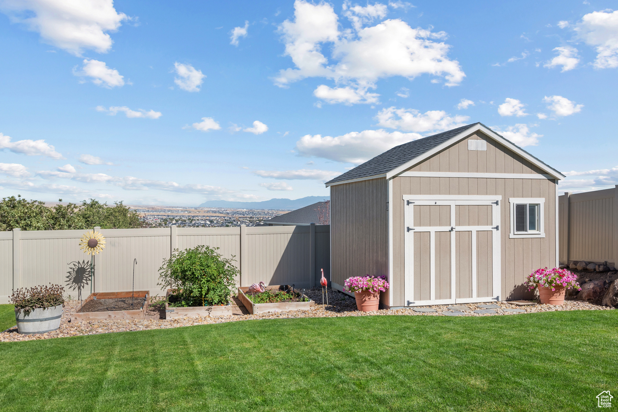 6644 W SKY BIRD CIR