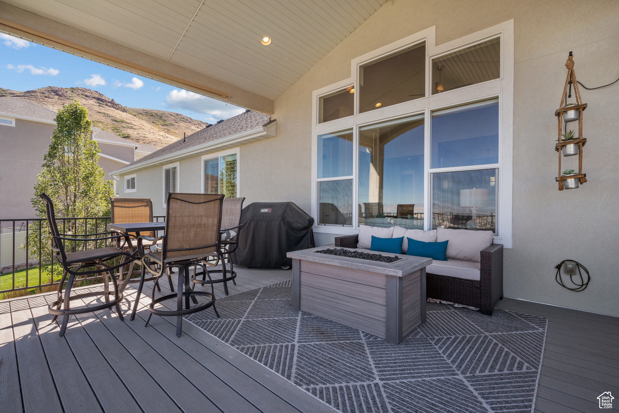 6644 W SKY BIRD CIR