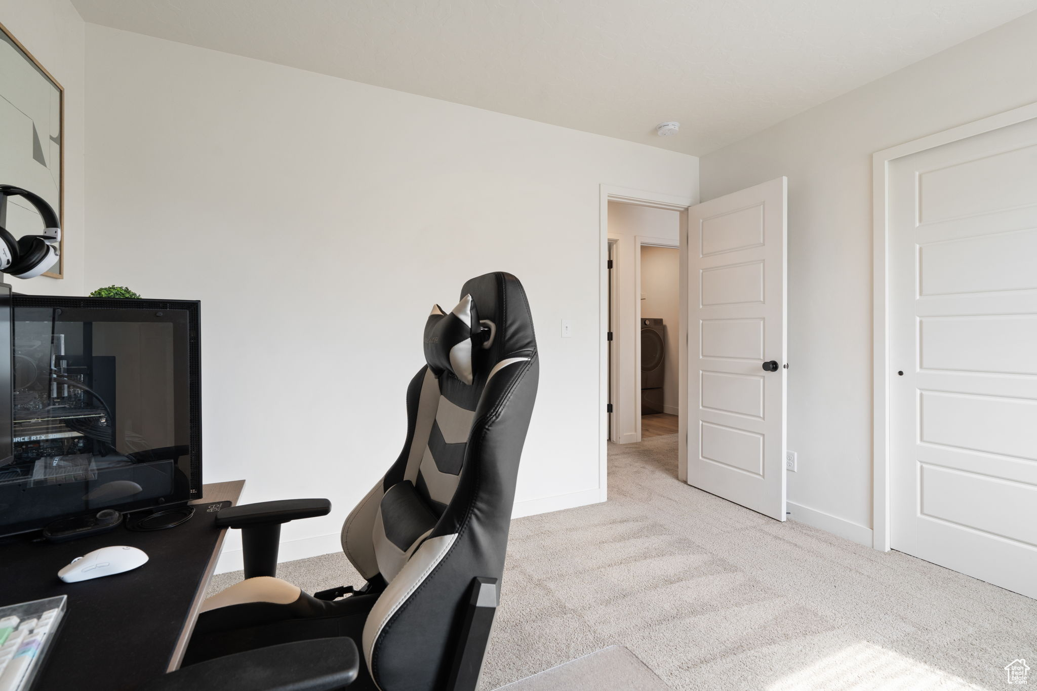 1541 W 250 N