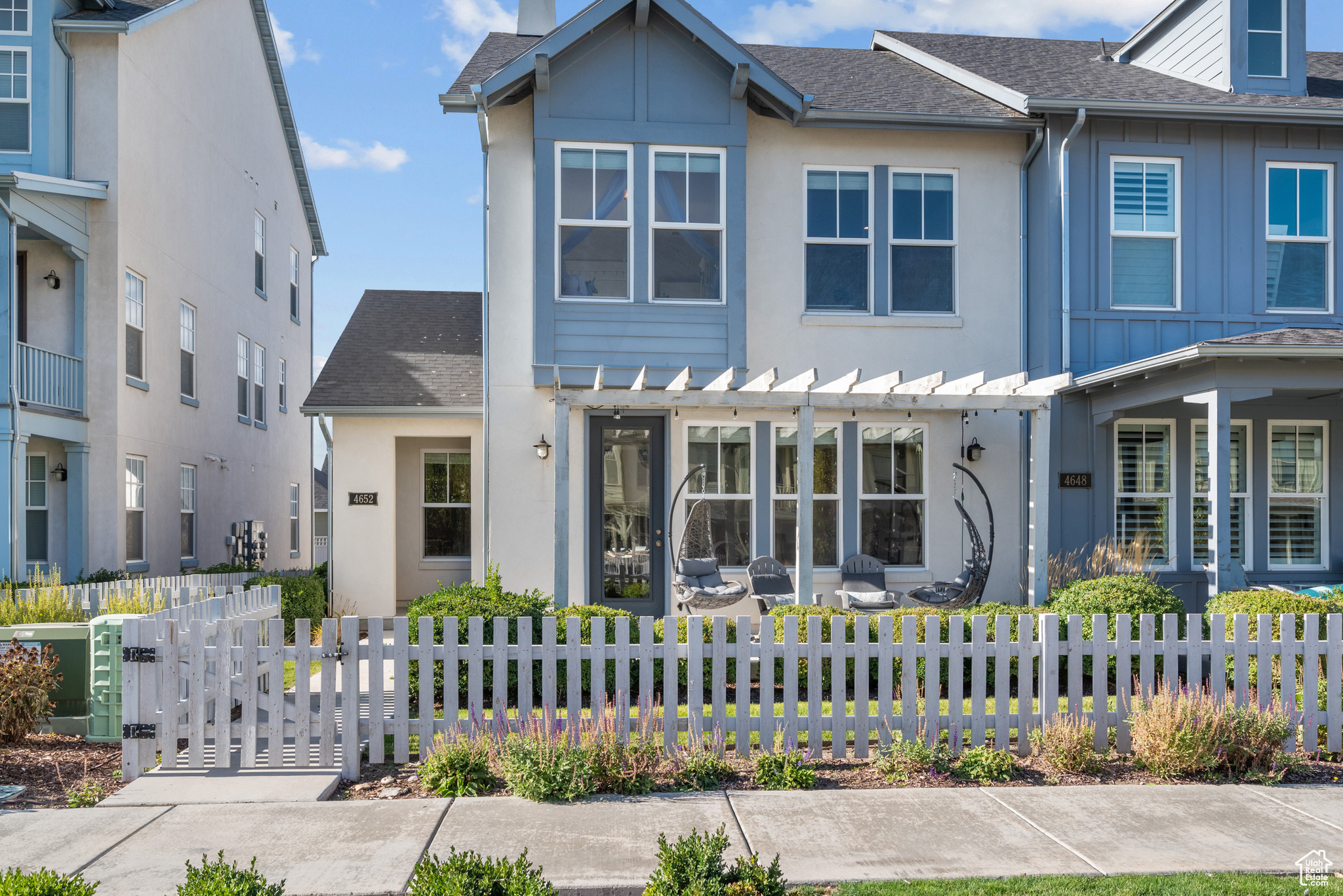 4652 W ISLA DAYBREAK RD #128