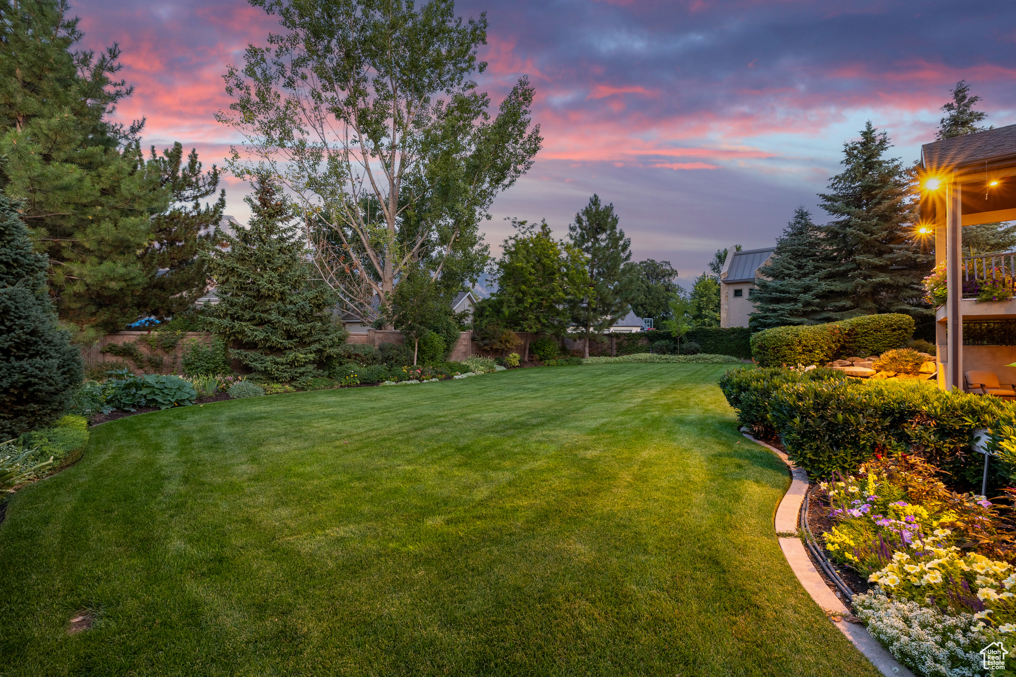3524 GLENNWOOD CIR