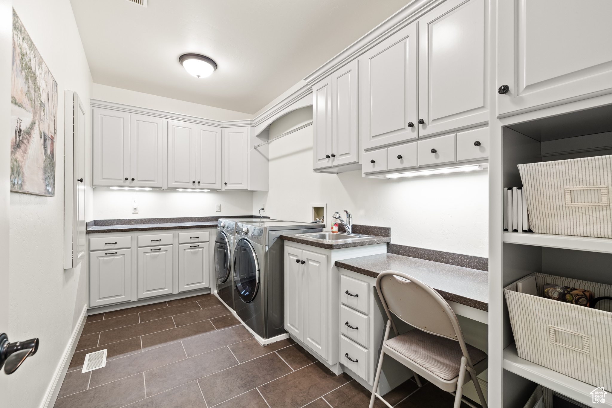 3524 GLENNWOOD CIR