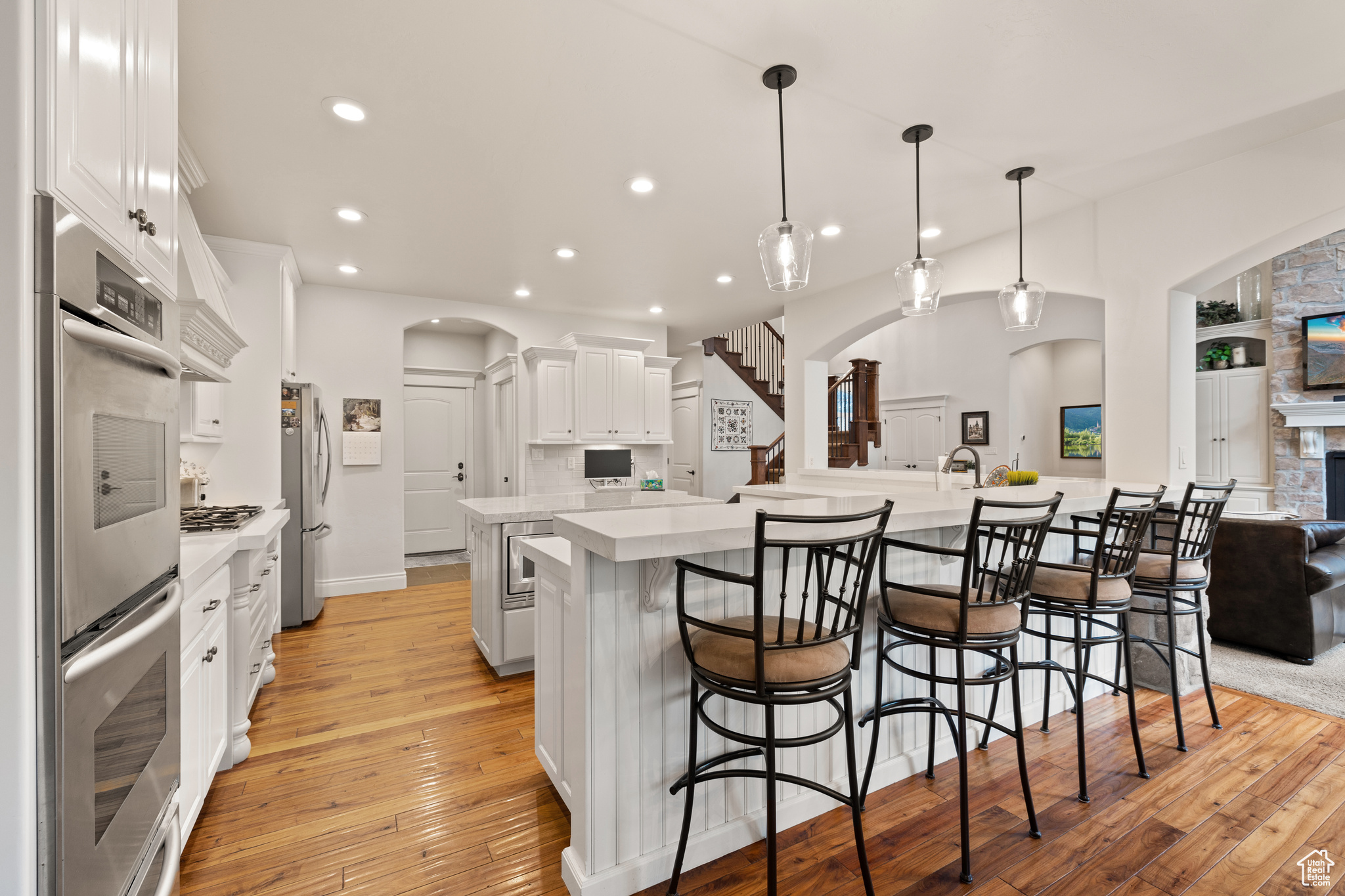 3524 GLENNWOOD CIR