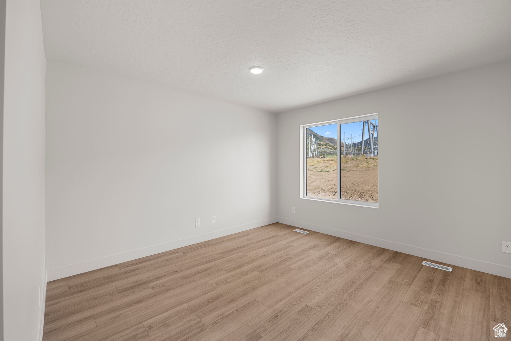 4027 S WOODLAND AVE #329