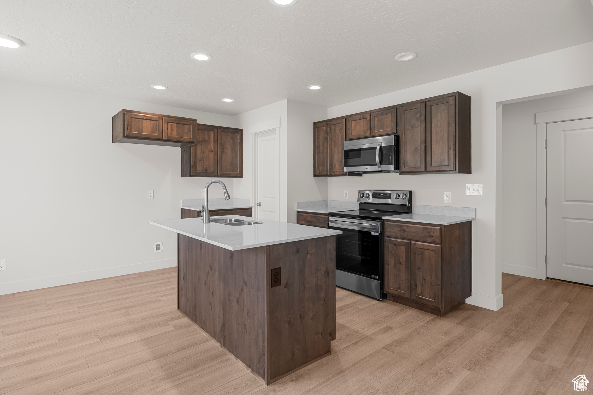 4027 S WOODLAND AVE #329