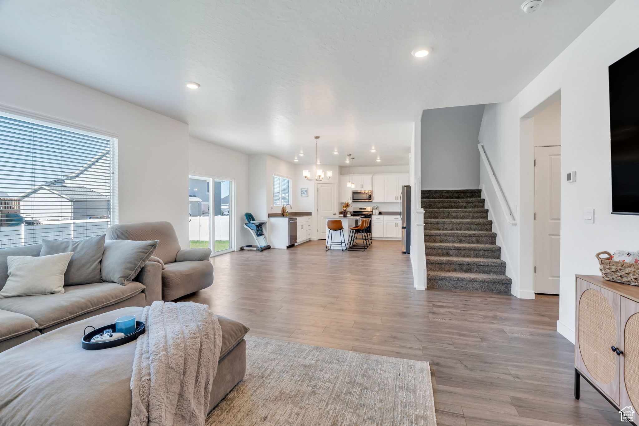 1304 S SAGEBRUSH DR