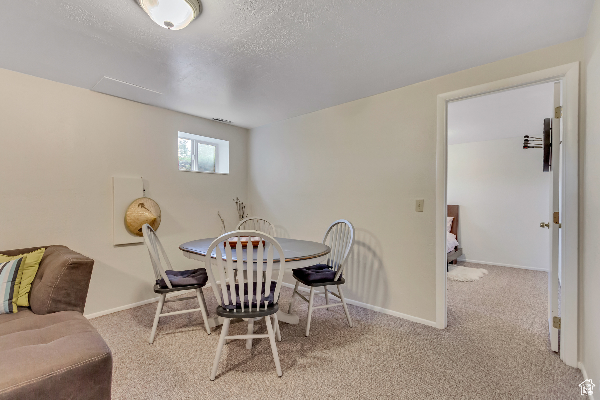 3503 W PAIUTE DR