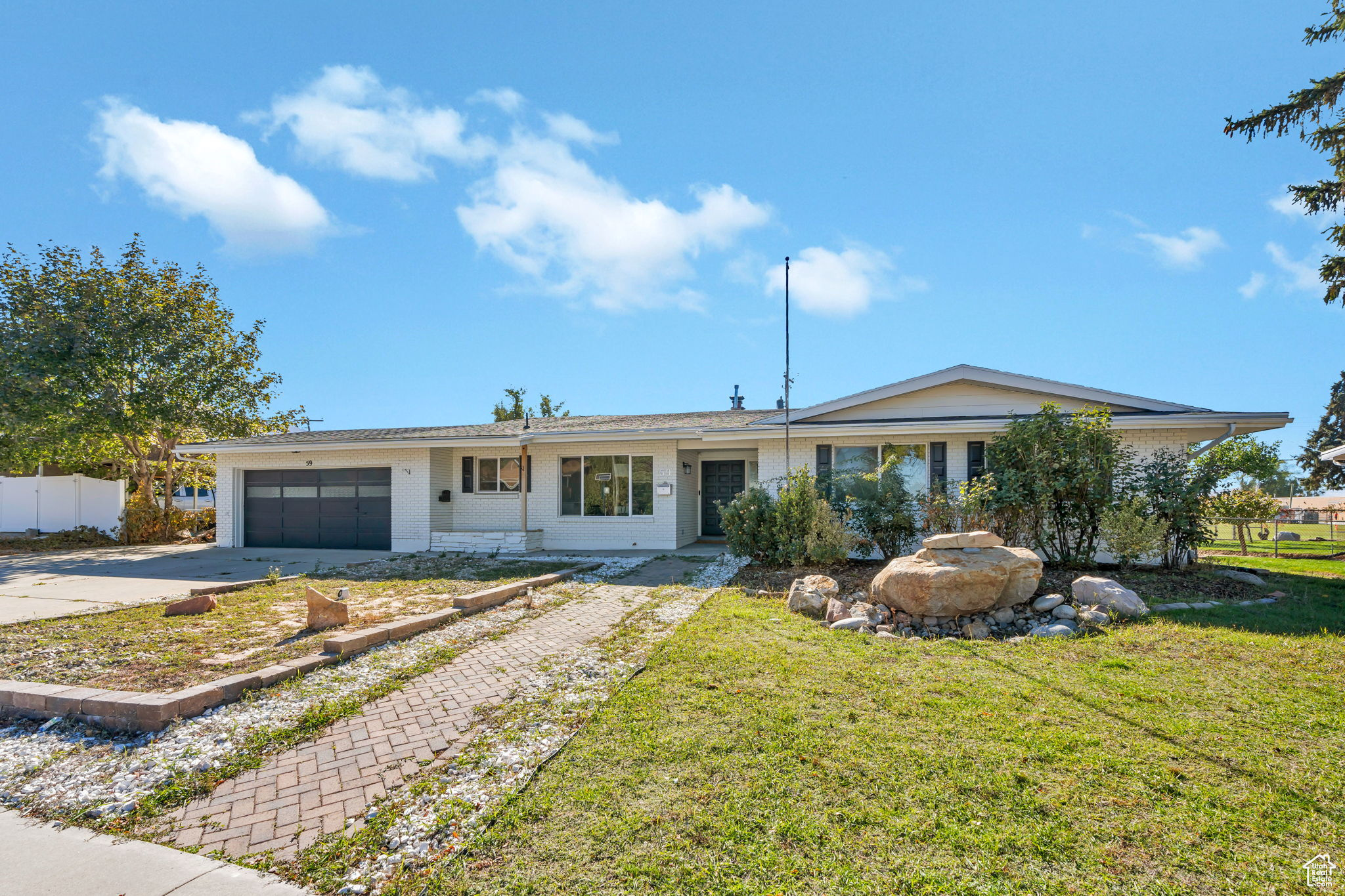 59 W PRINCETON DR