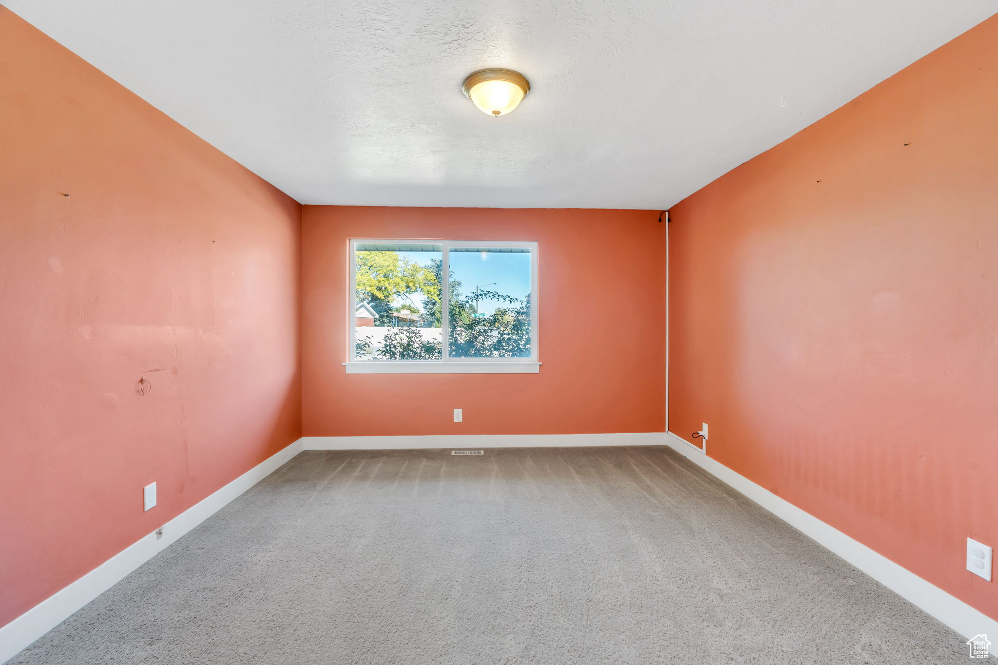 59 W PRINCETON DR