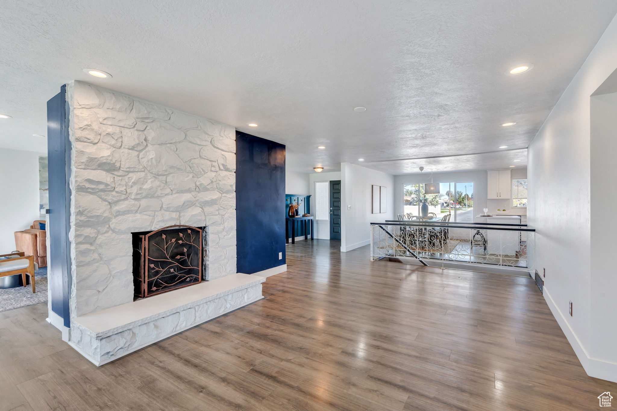 59 W PRINCETON DR