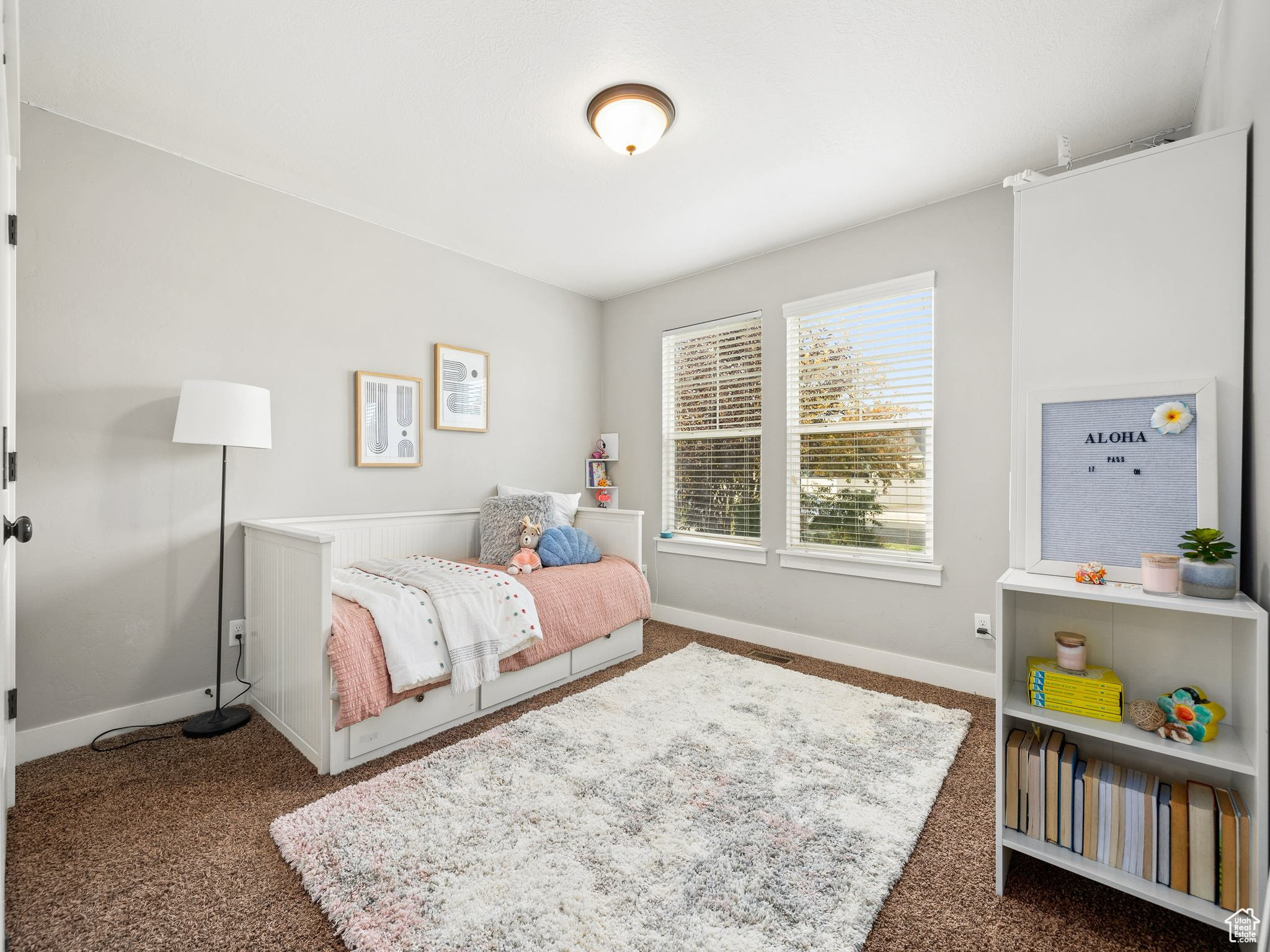 5747 W EVENING VIEW DR
