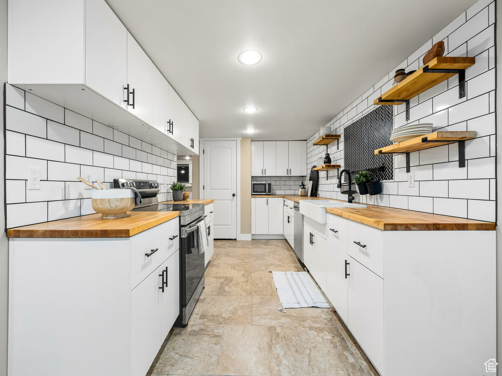 5747 W EVENING VIEW DR