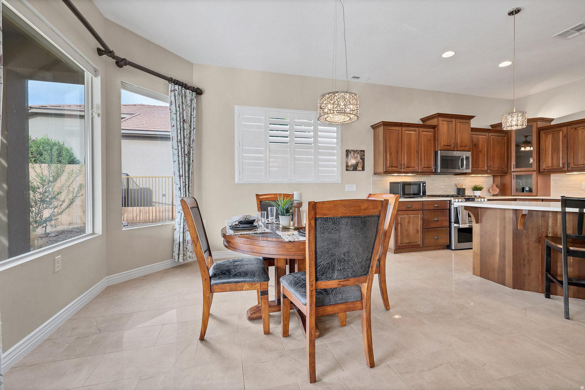 2109 VISION PT #1037