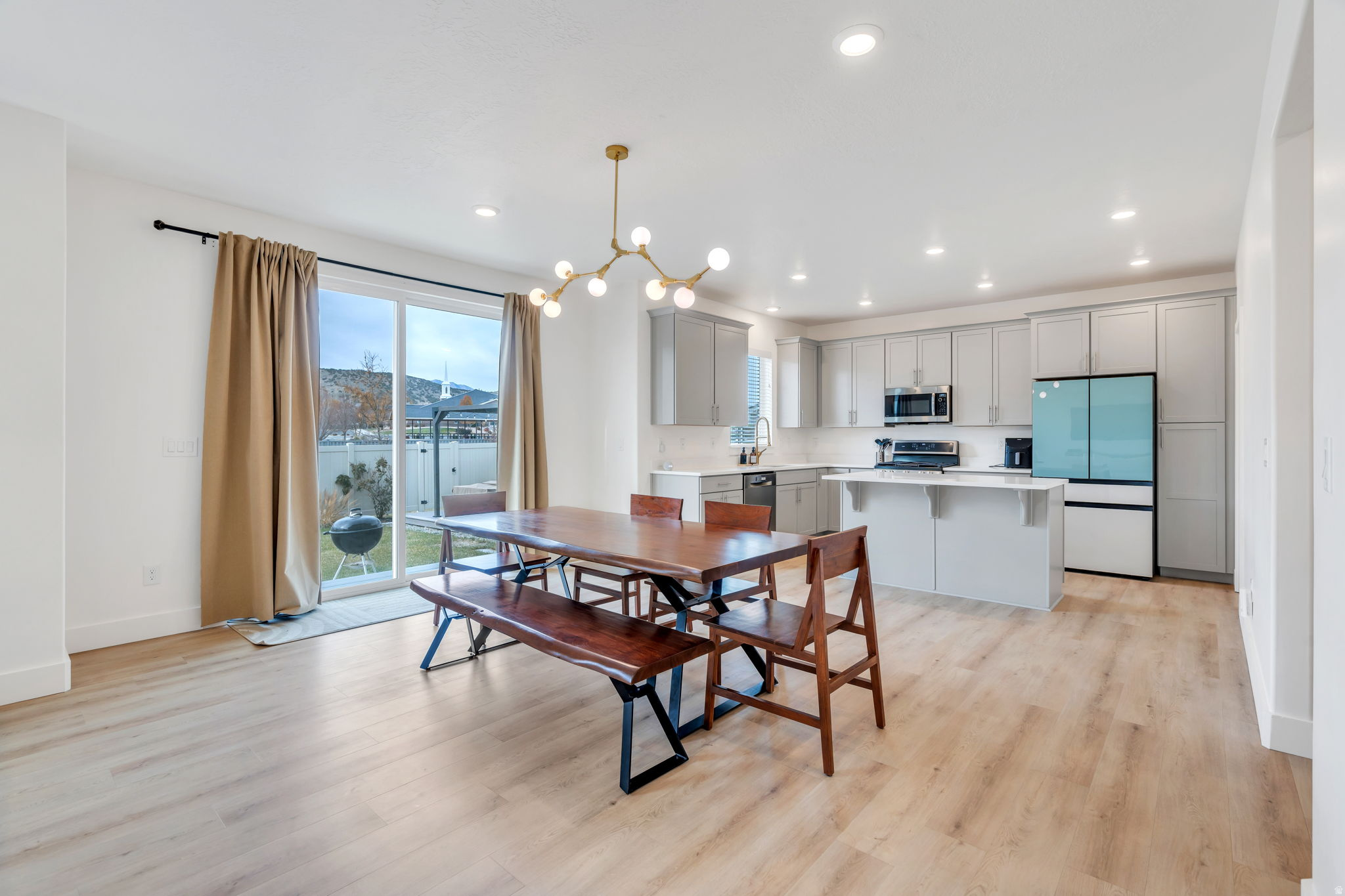 7233 N EVANS RANCH DR