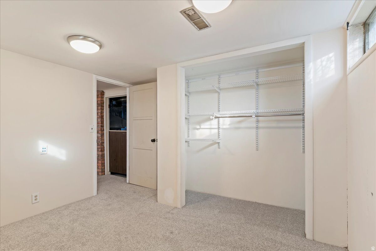 55 ROOSEVELT AVE