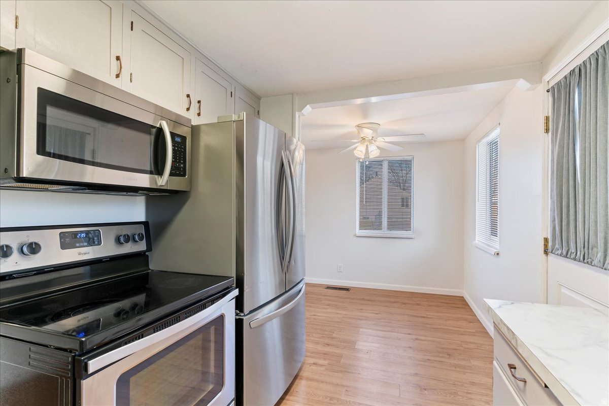 55 ROOSEVELT AVE
