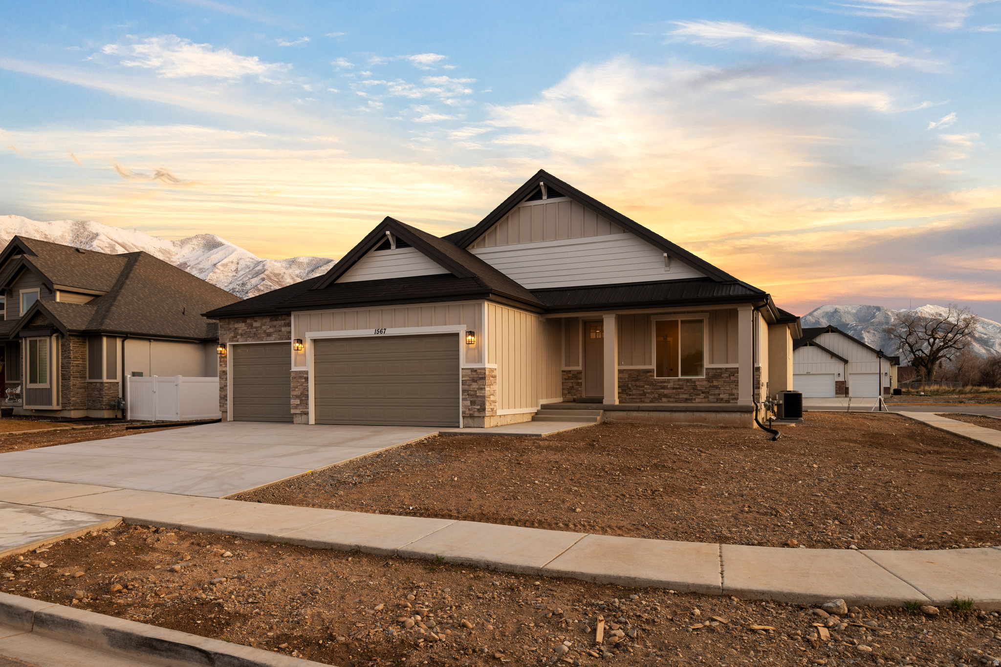 1567 W 600 #26 #MARSHA