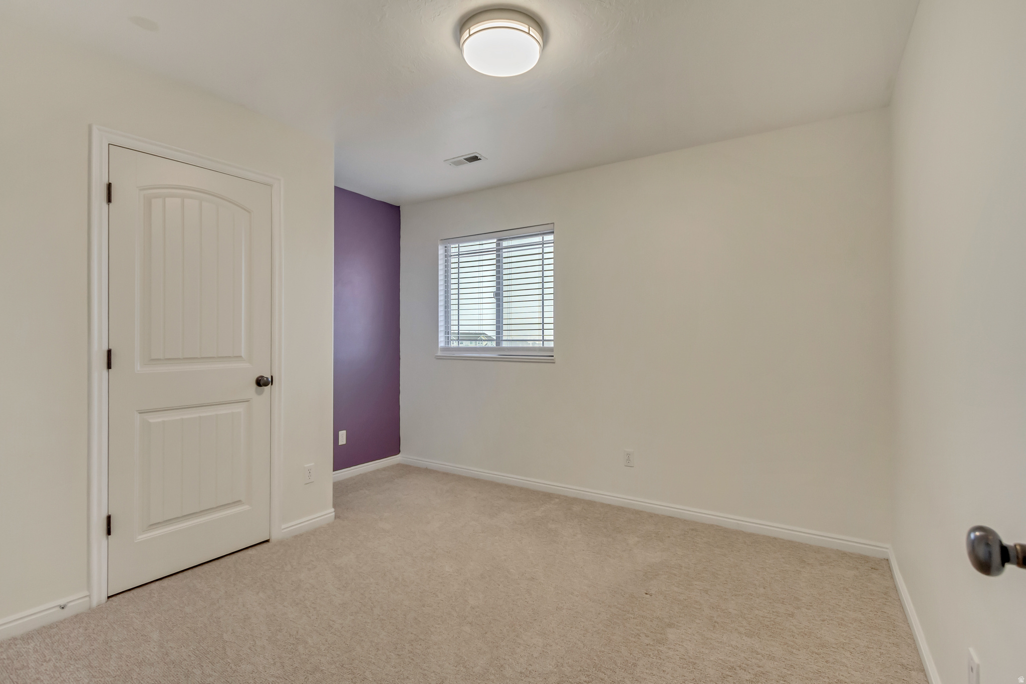8121 N PLUM CIR