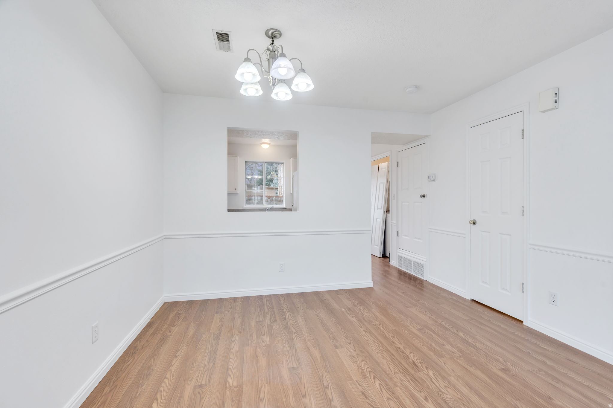 582 N 2310 W #582