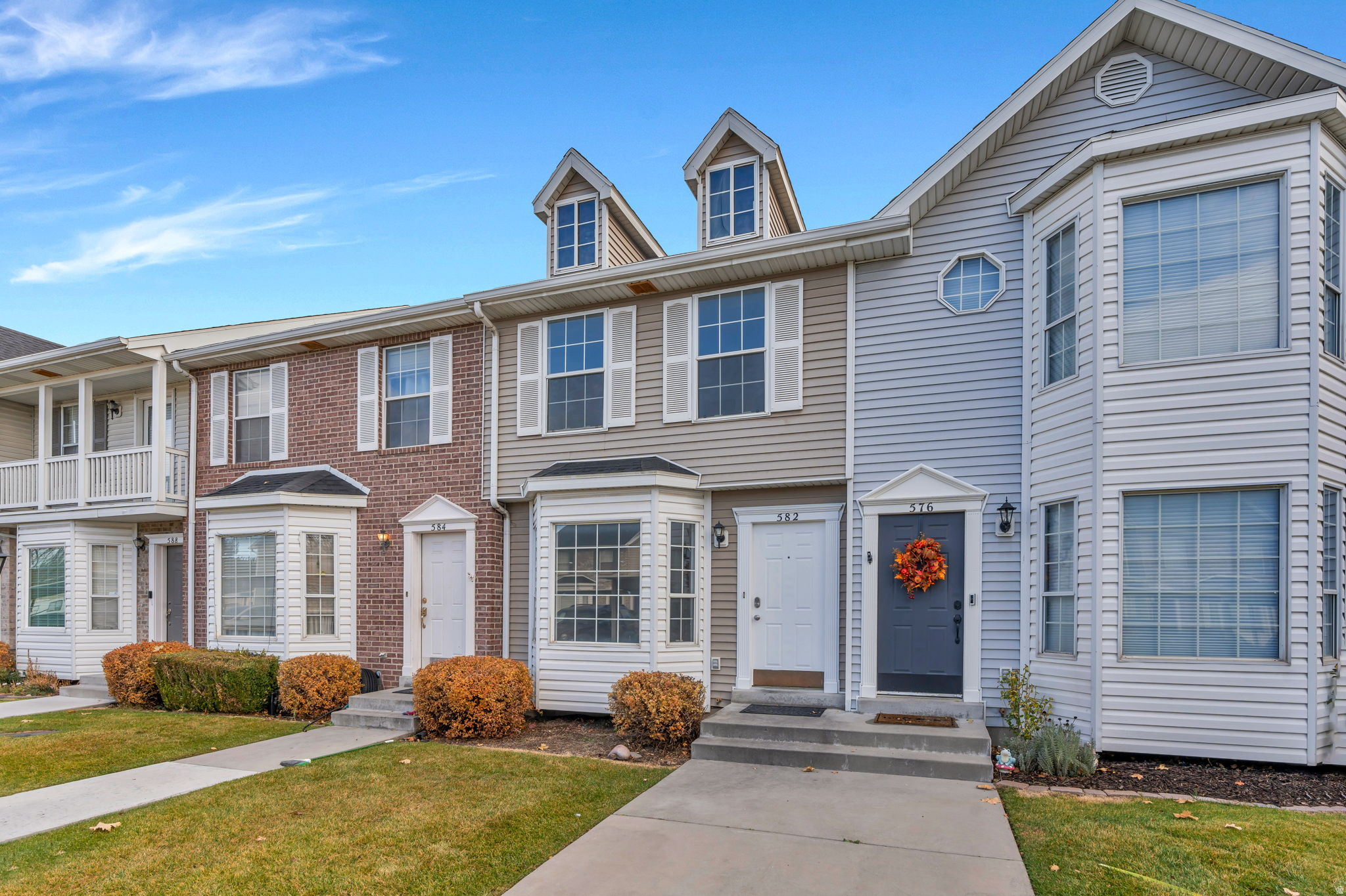 582 N 2310 W #582