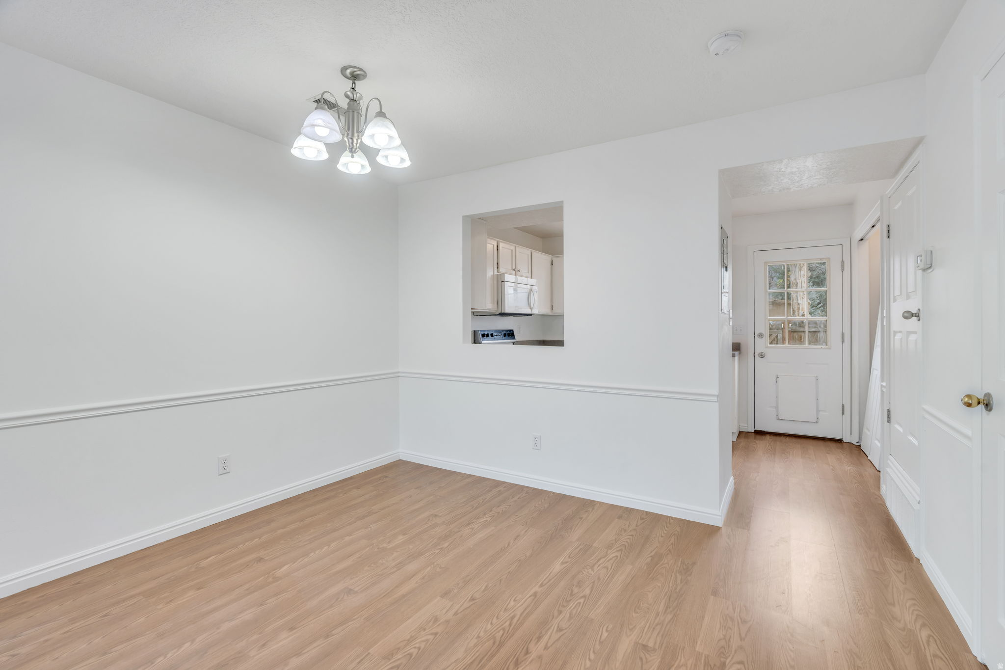 582 N 2310 W #582