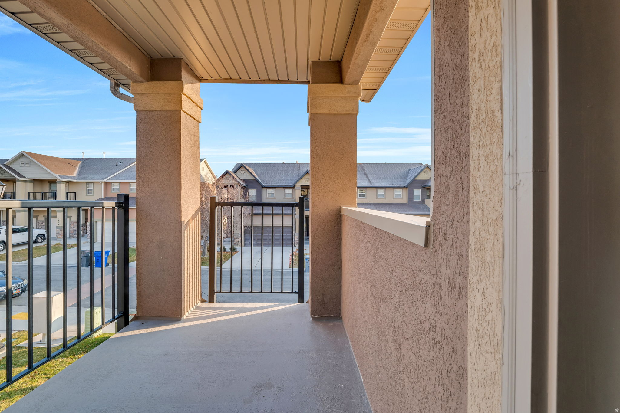 1607 N CATAGENA PARK WAY