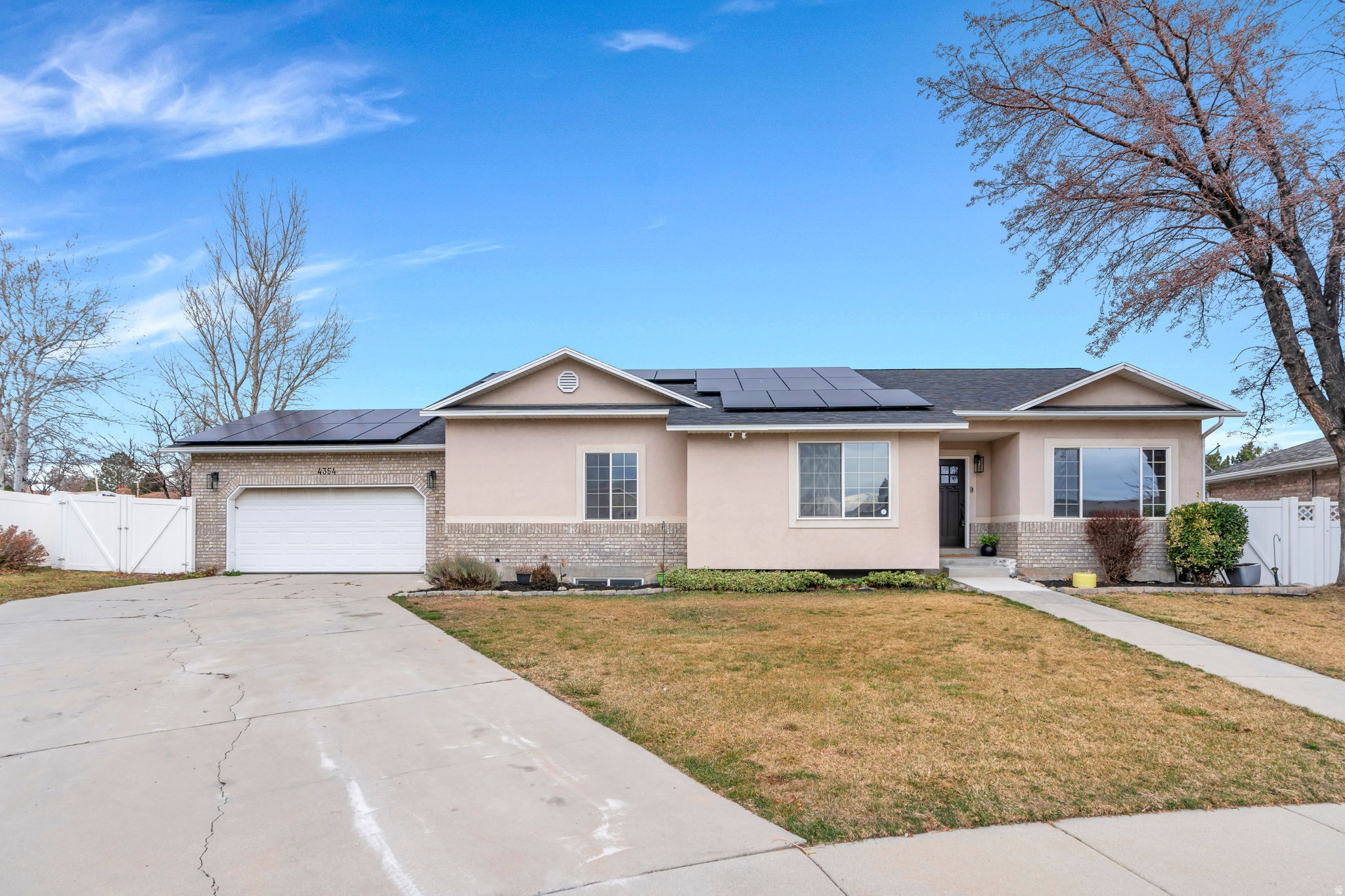 4354 W GOLF CIR