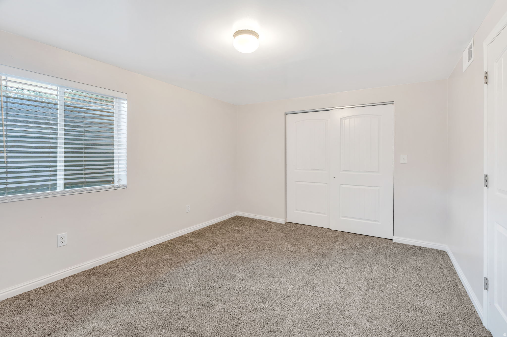 4354 W GOLF CIR