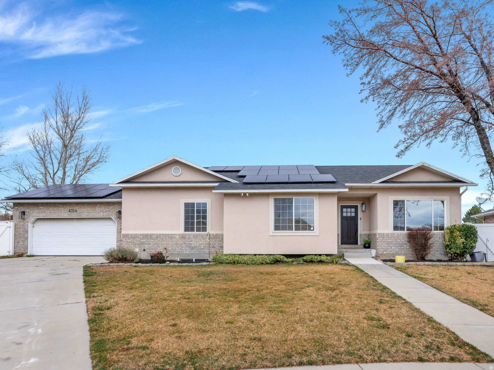 4354 W GOLF CIR