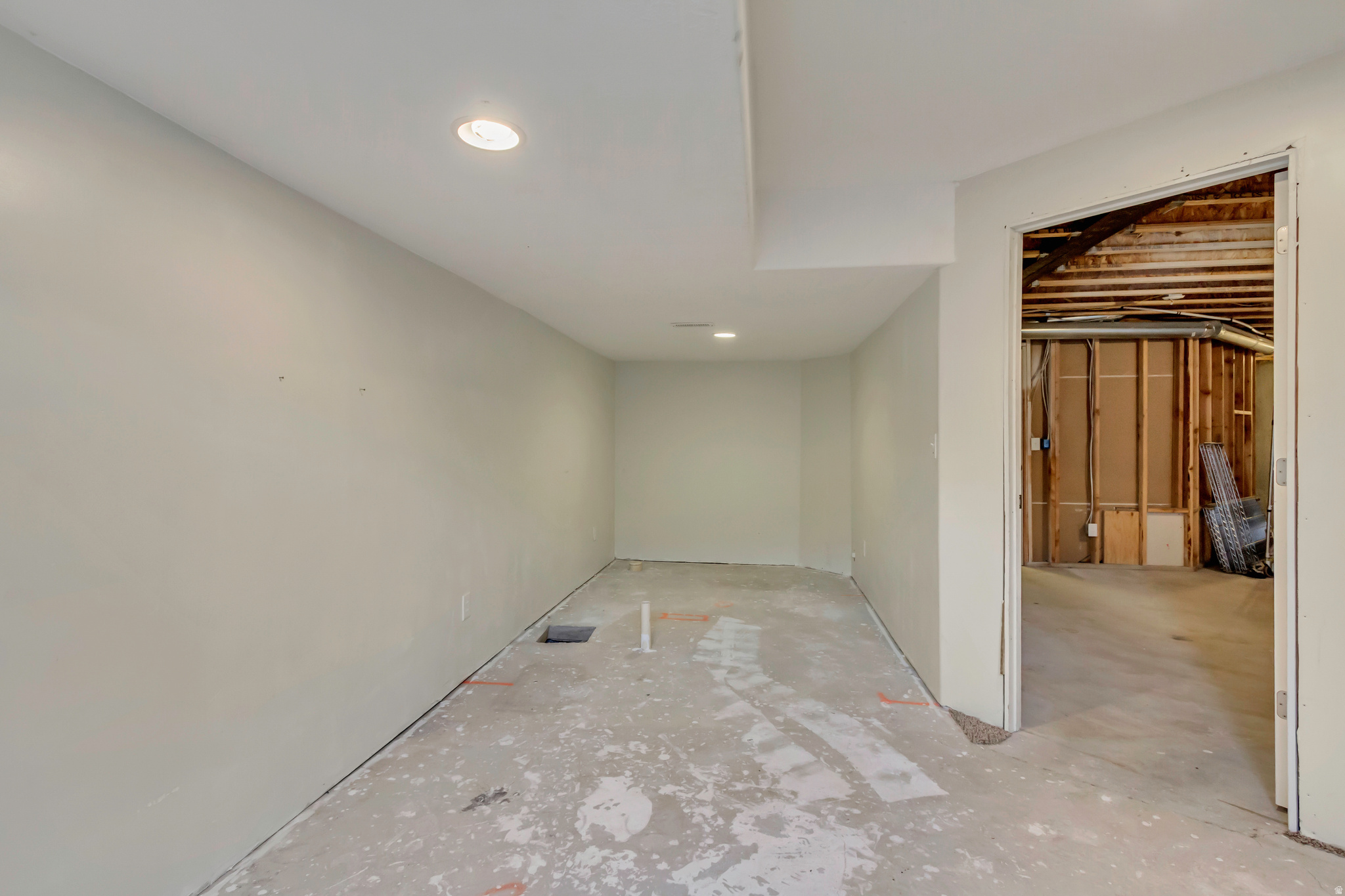 4095 E OAKLAND HILLS DR