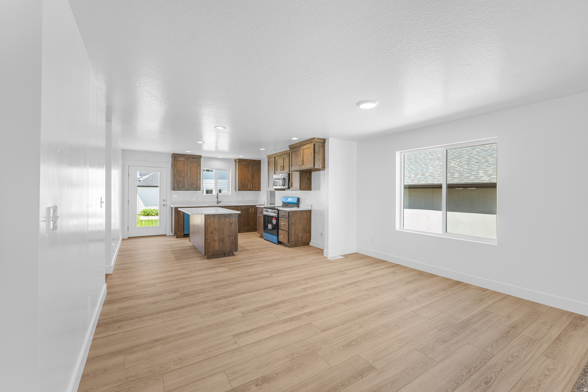 1498 S WINDSONG DR #258