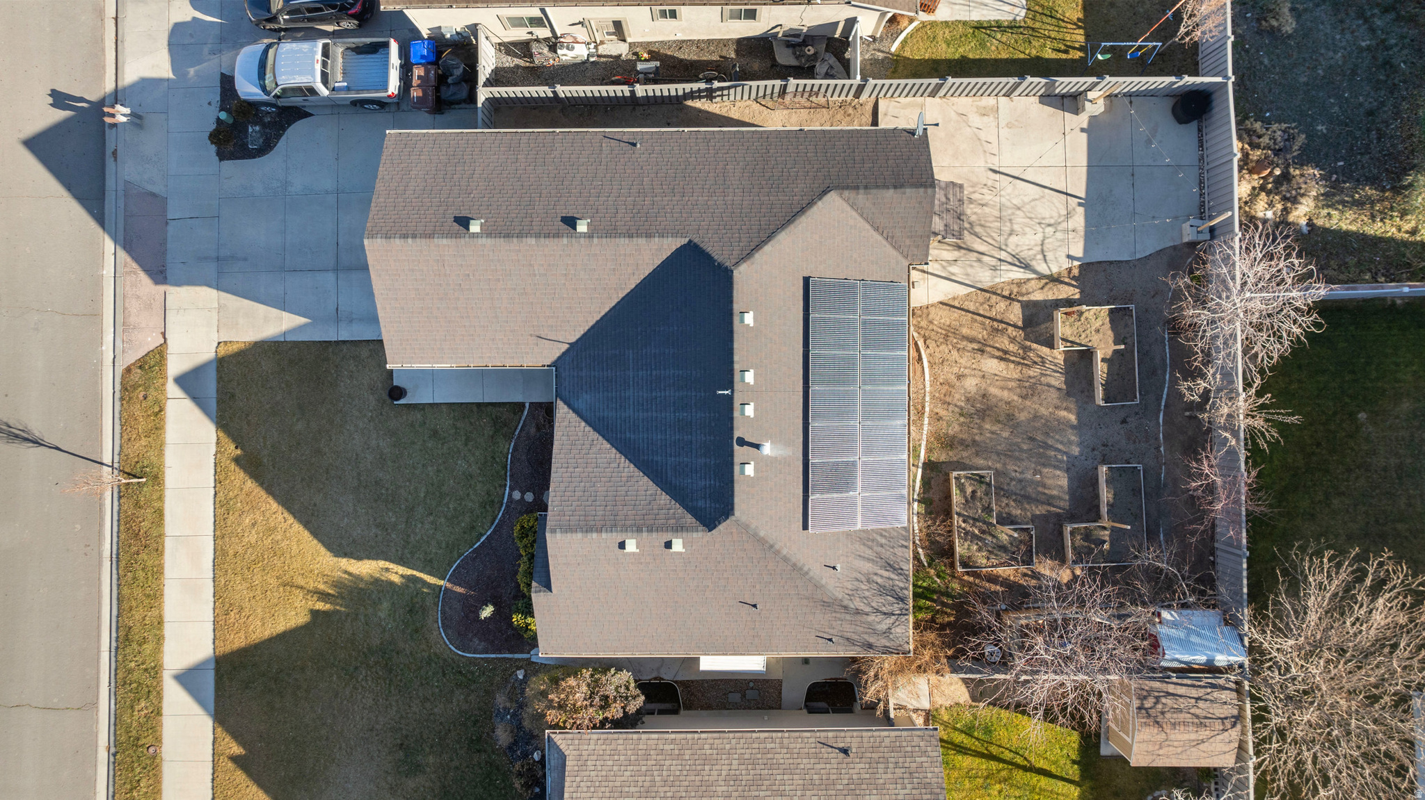 4096 E MOHICAN DR