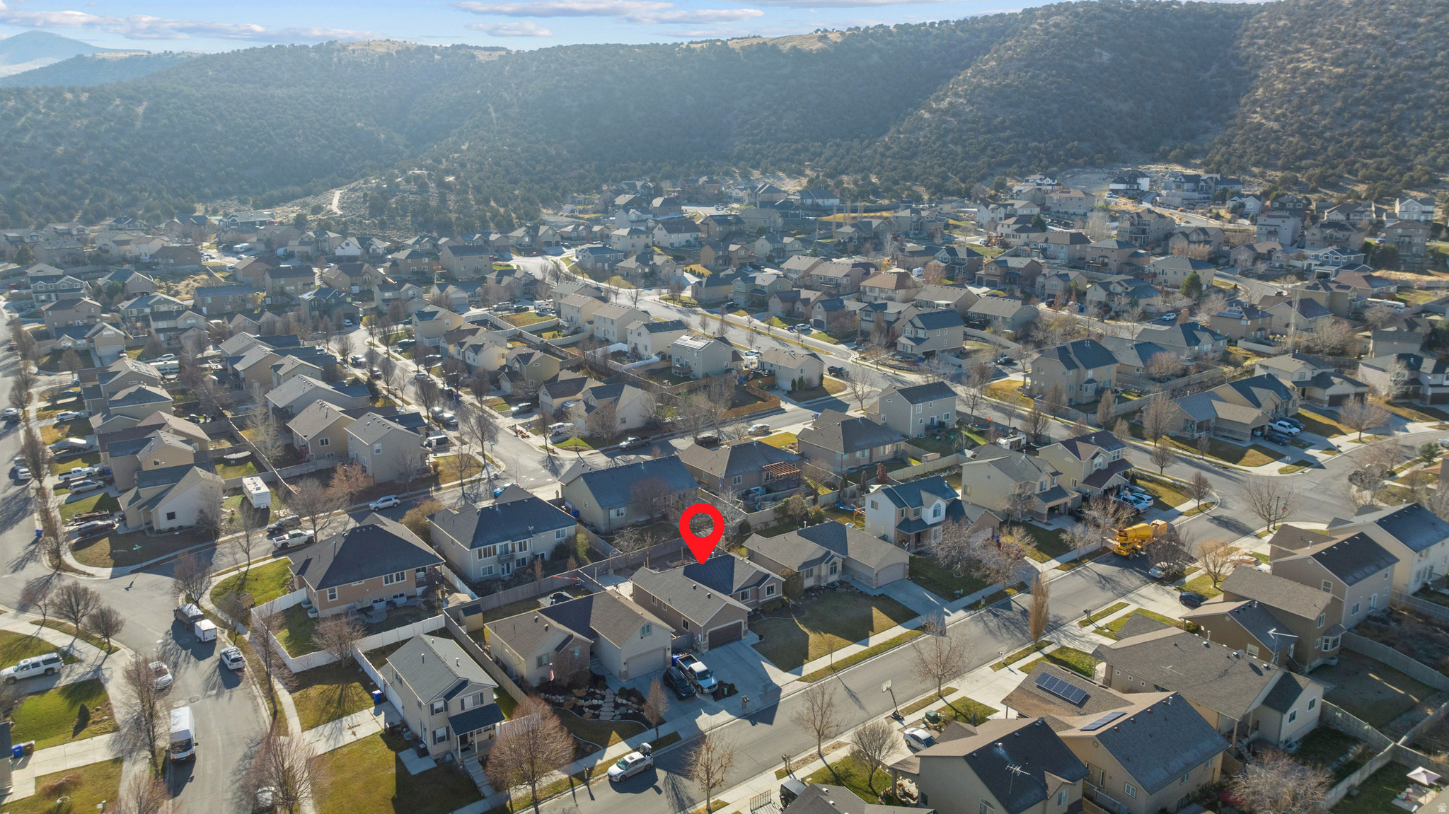 4096 E MOHICAN DR