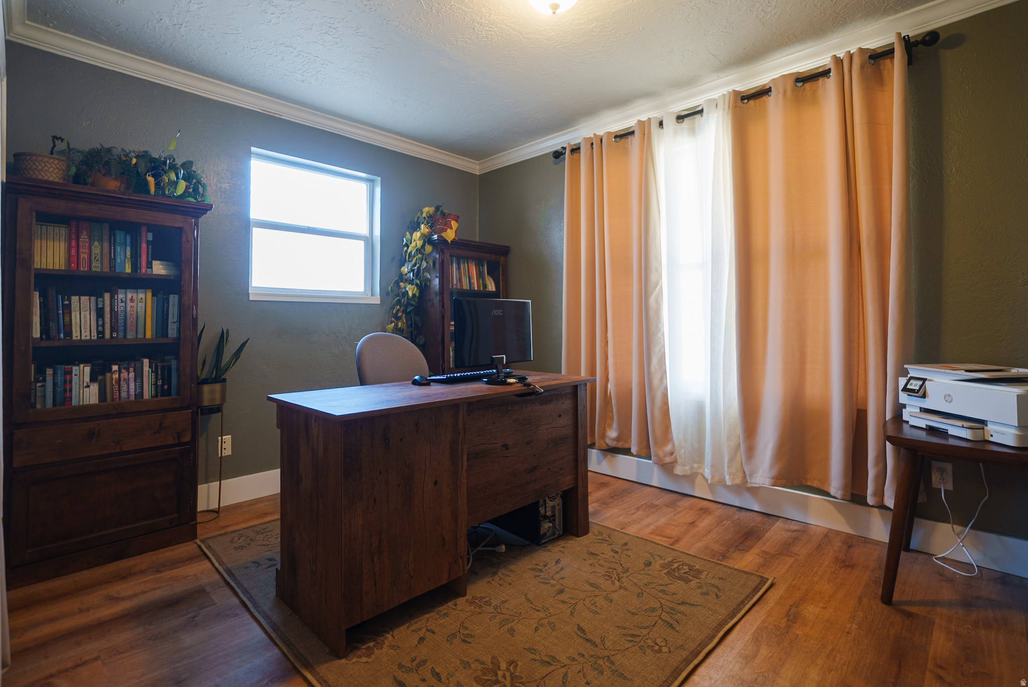 1003 W MAIN
