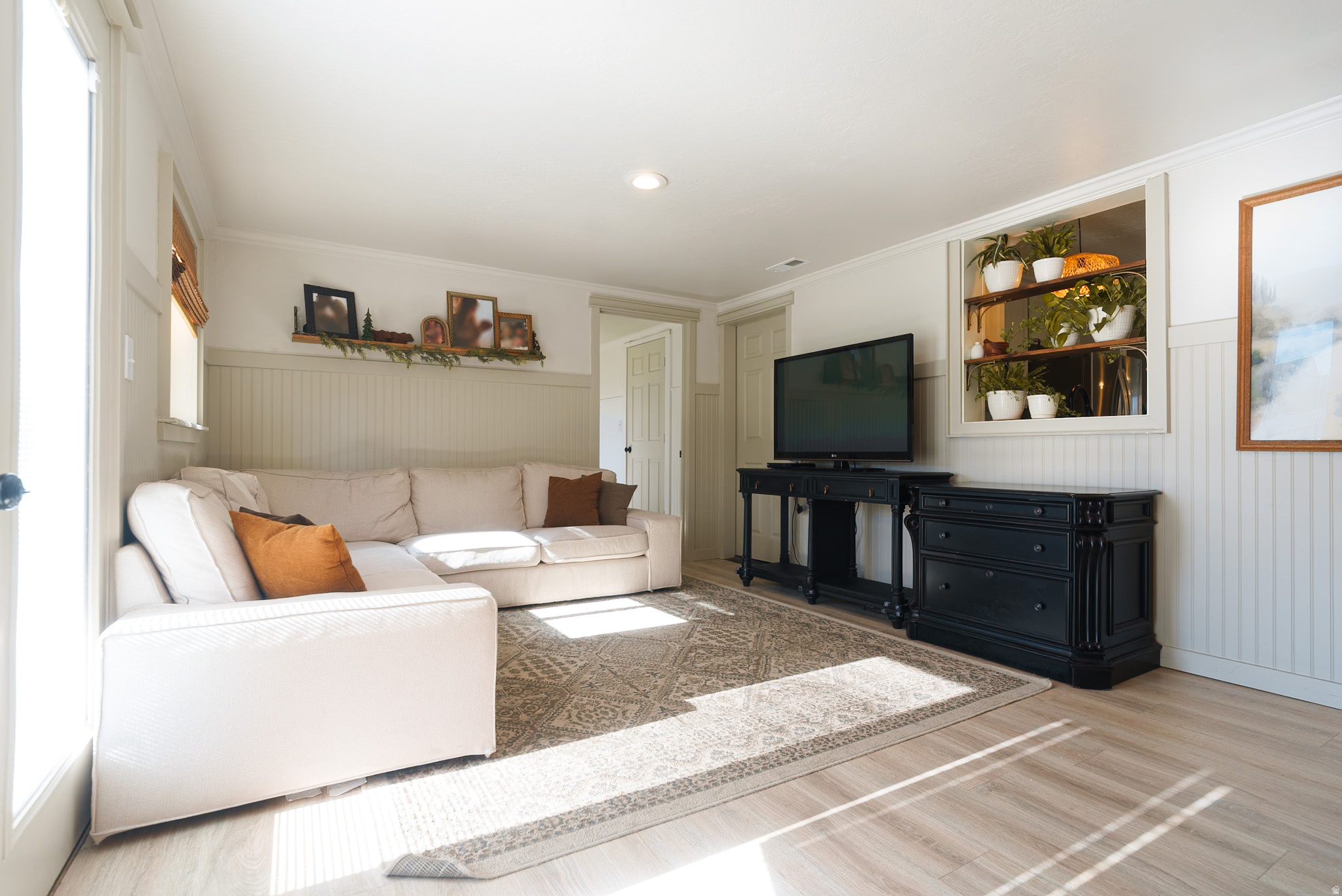 1003 W MAIN