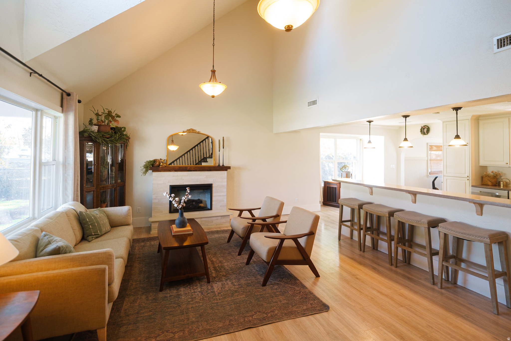 1003 W MAIN