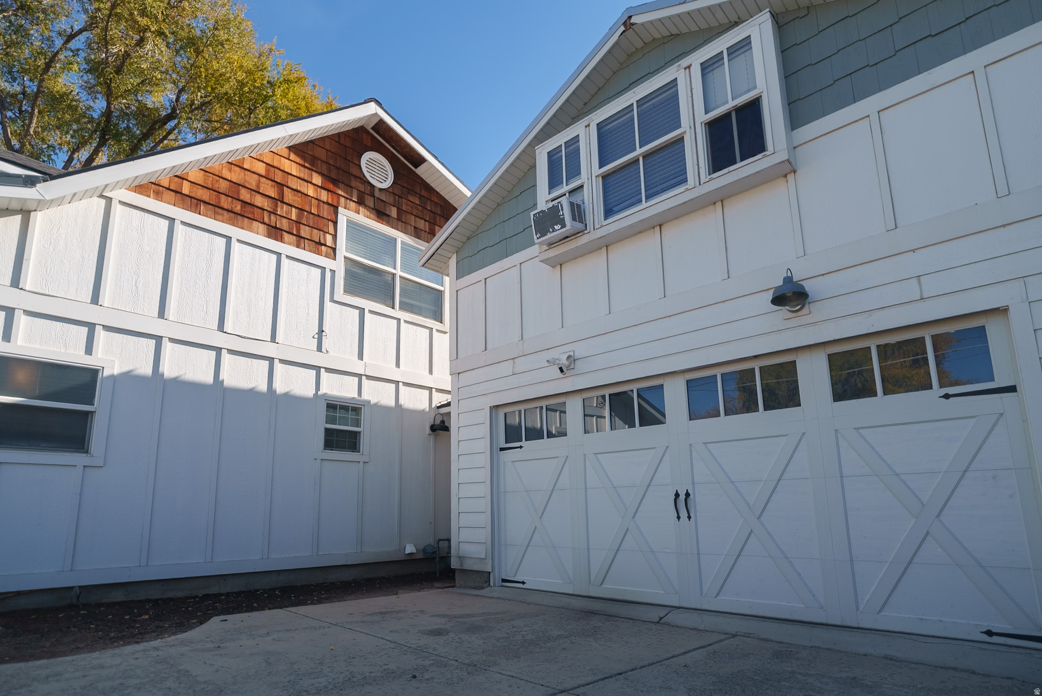 1003 W MAIN