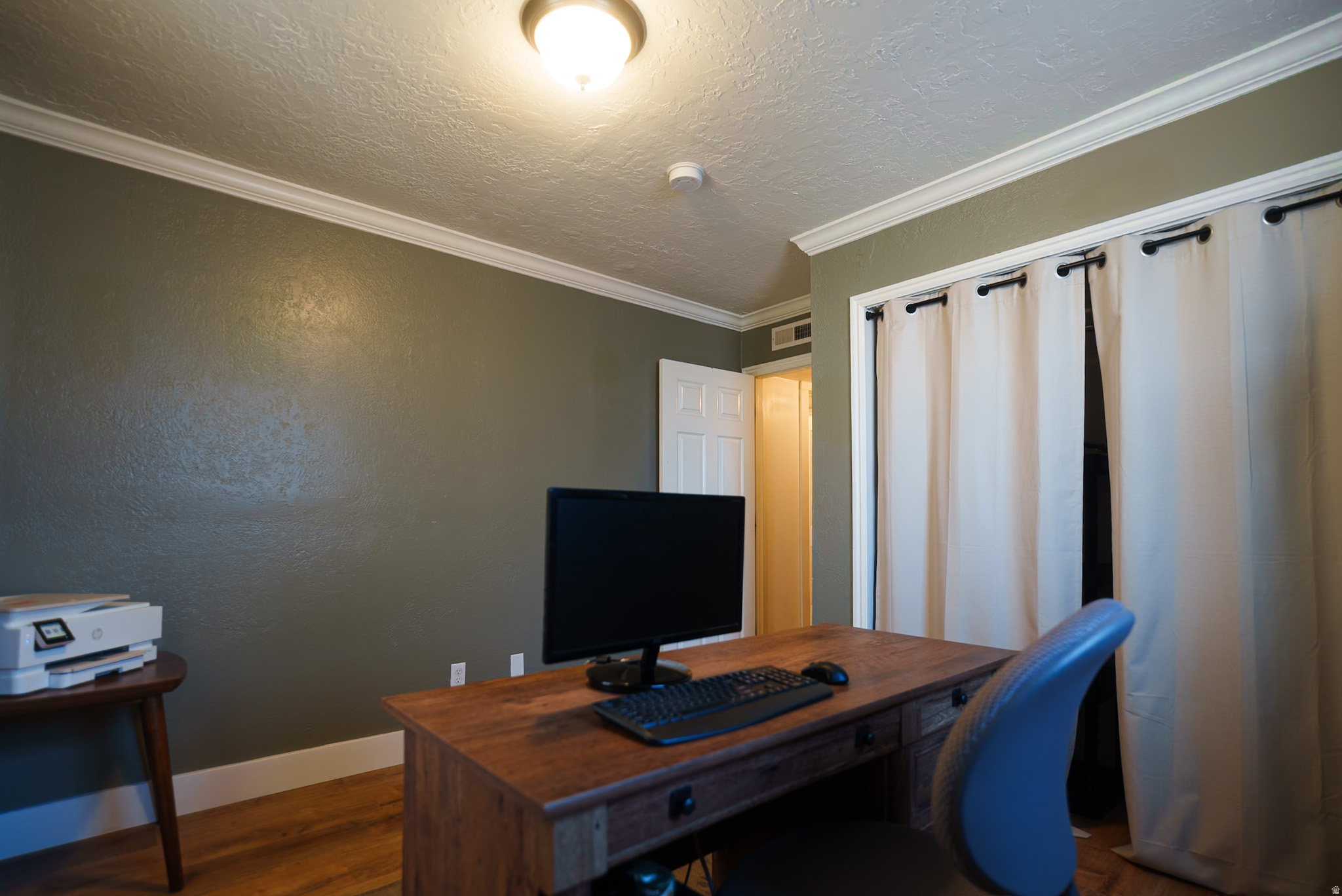 1003 W MAIN