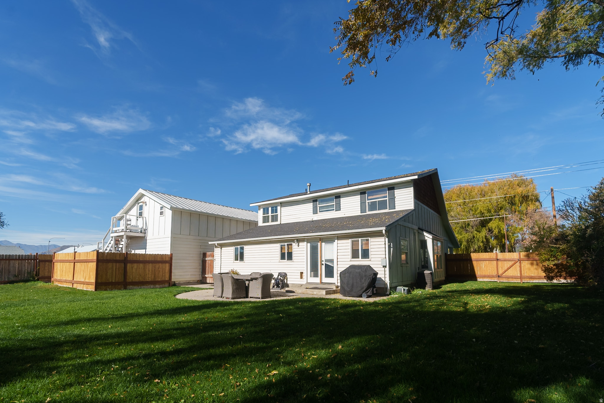 1003 W MAIN
